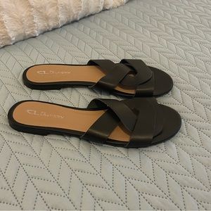 CL By Laundry Women's Black Anita Crisscross Strappy Slip On Sandal Size 10